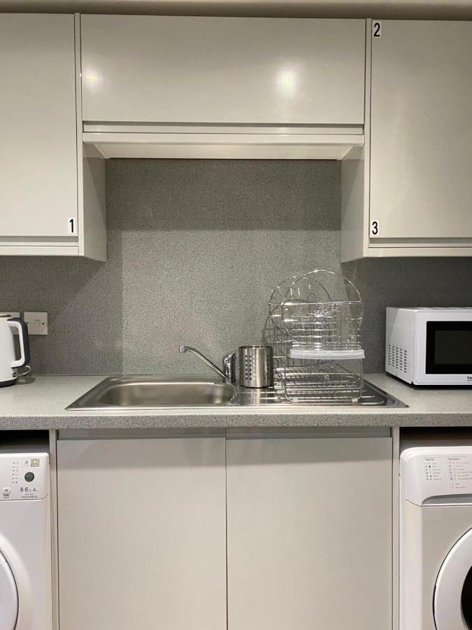 Cozy En-Suite Near Stratford Лондон Екстер'єр фото