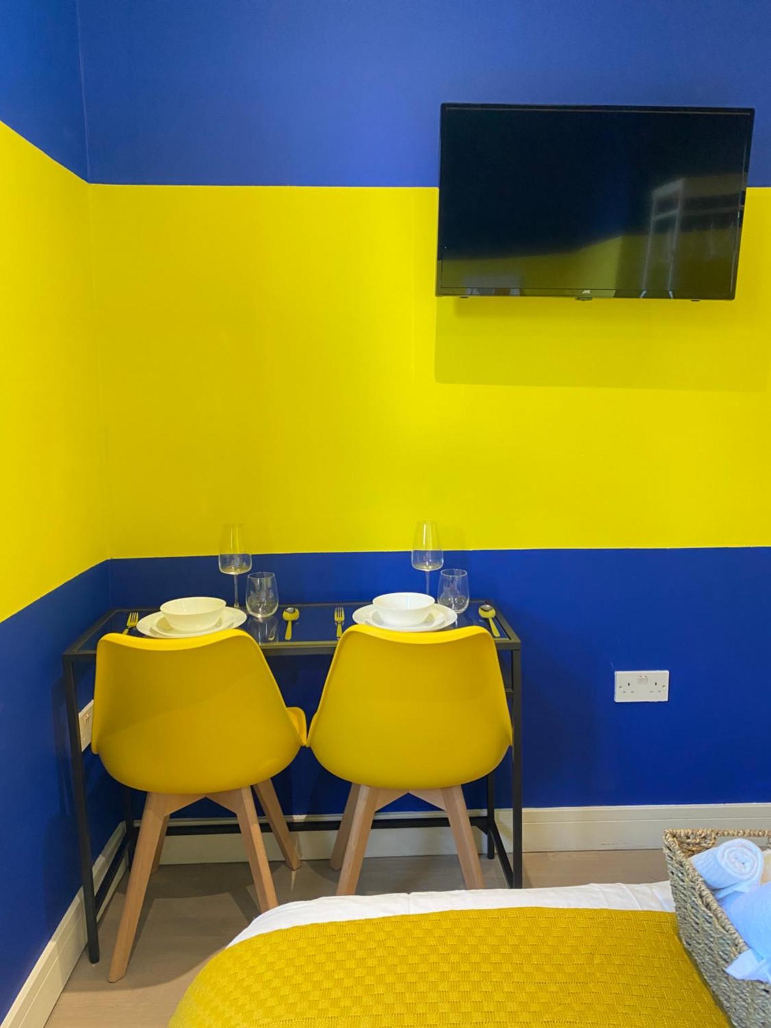 Cozy En-Suite Near Stratford Лондон Екстер'єр фото